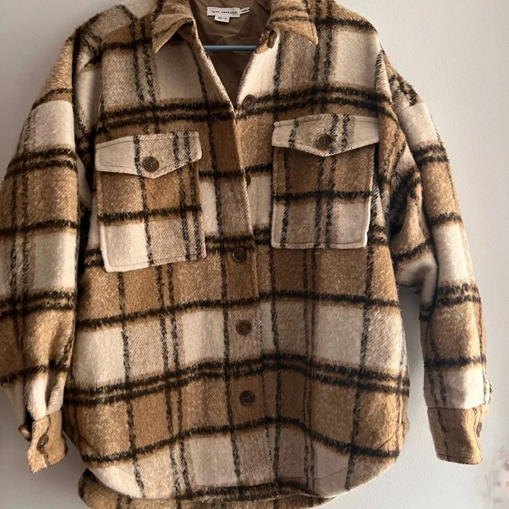 Good American beige/neutral plaid shacket NWT